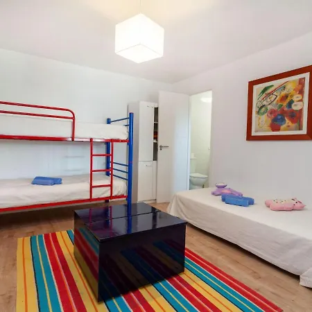 Gy By Interhome Llanca